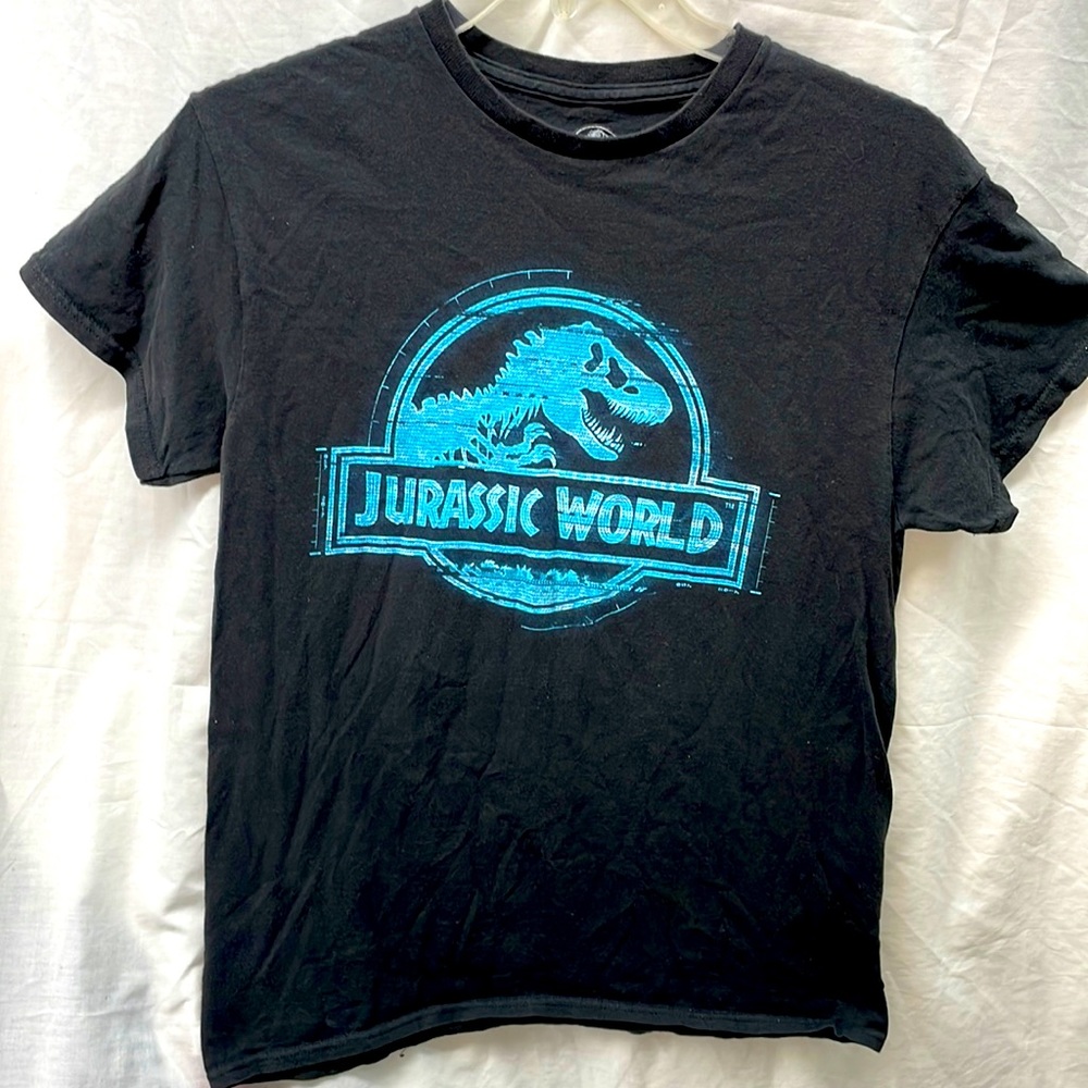 Jurassic world short sleeve tee shirt men sz M